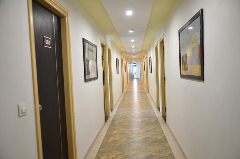 Hotel The Grand Parshwanath Sankeshvar エクステリア 写真