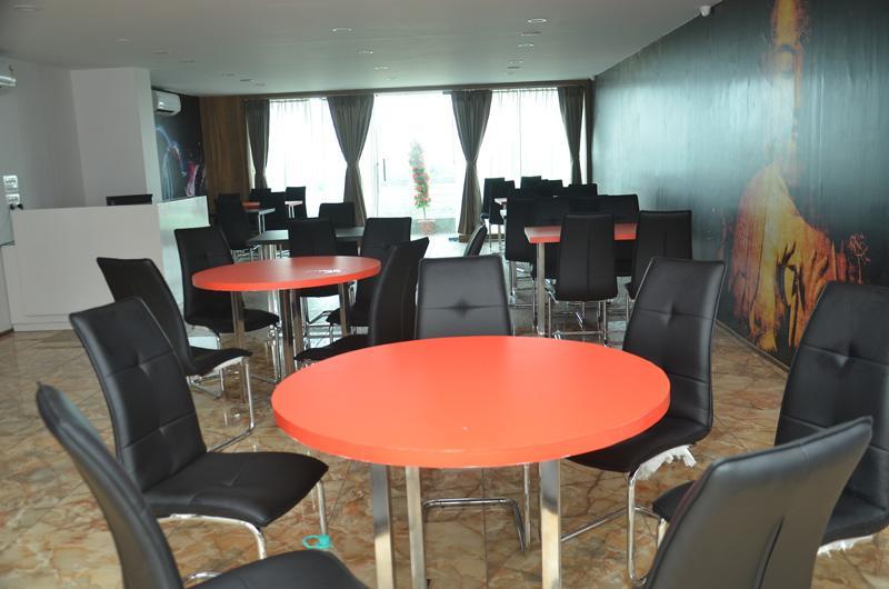 Hotel The Grand Parshwanath Sankeshvar エクステリア 写真